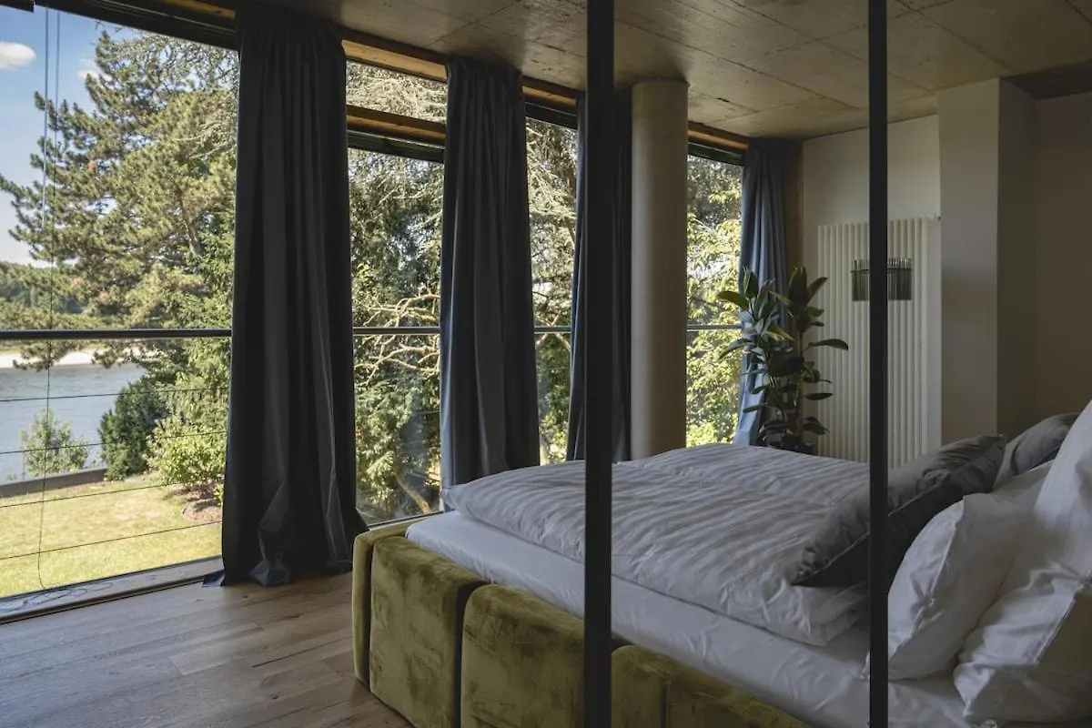 2 Zimmer Apartment Mit Parkplatz ベルリン