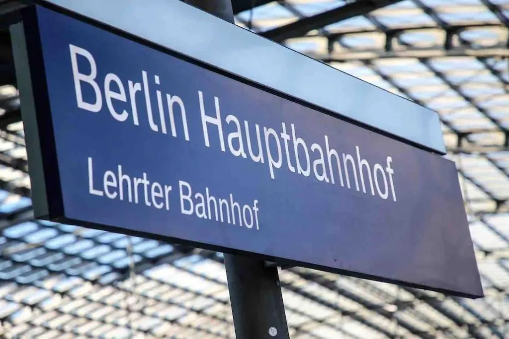 2 Zimmer Apartment Mit Parkplatz Berlin