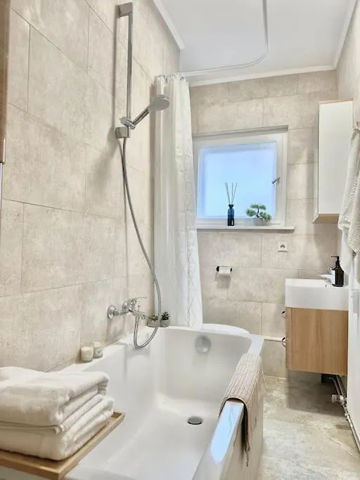 2 Zimmer Apartment Mit Parkplatz Berlin